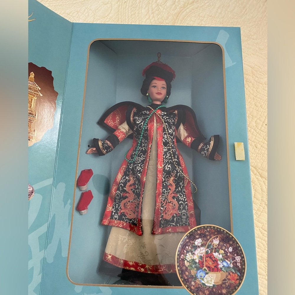 Chinese Empress Barbie (Some Wear On Box As Shown)